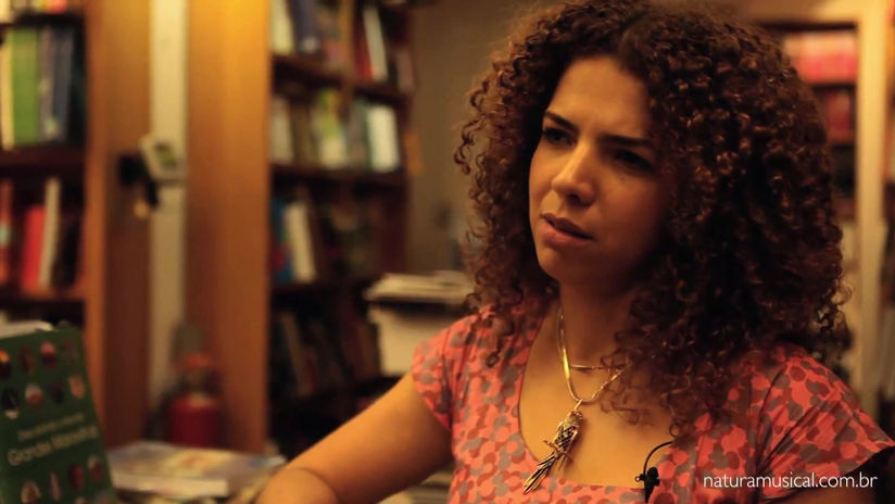 as letras, as cores e o som de Vanessa da Mata